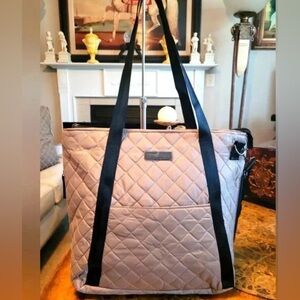 Quilted Gray Lunch Bag